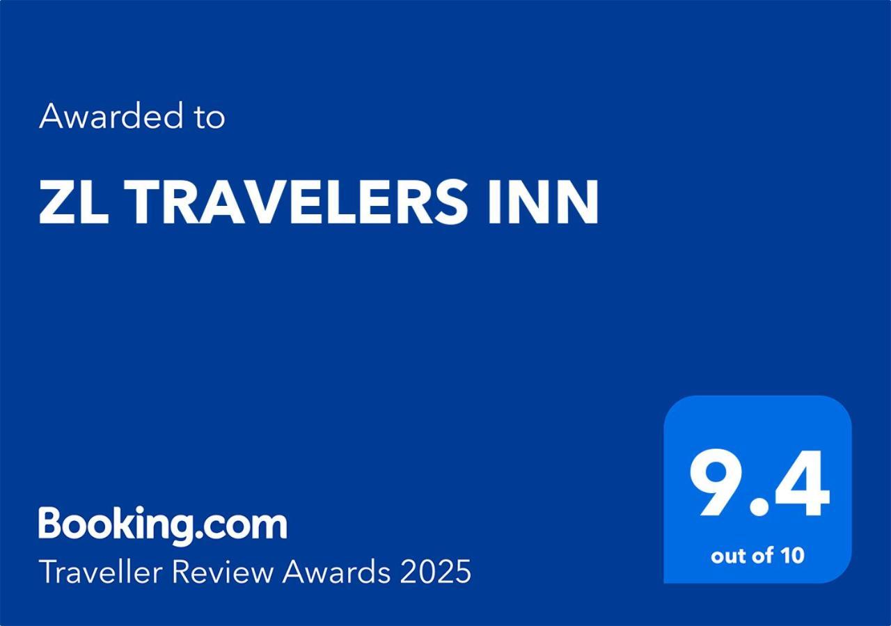 Zl Travelers Inn Batuan Buitenkant foto